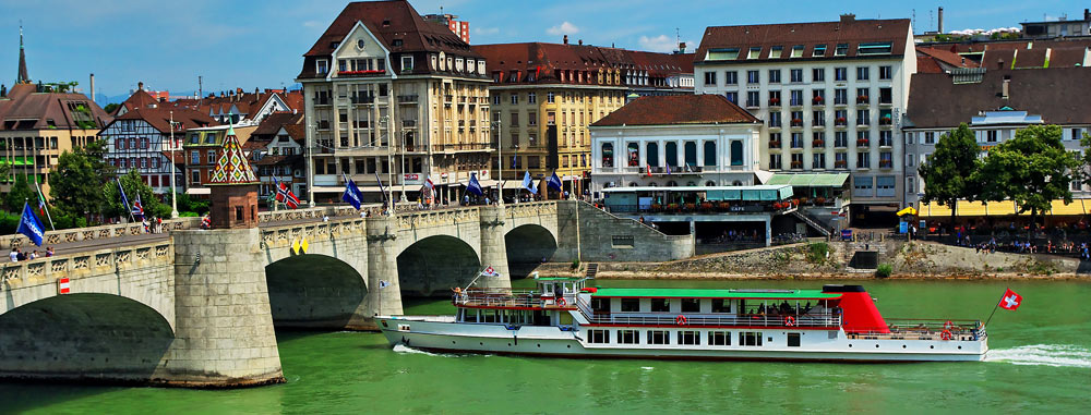 Limousinenservice Basel | exklusiver Limousinenservice in Basel